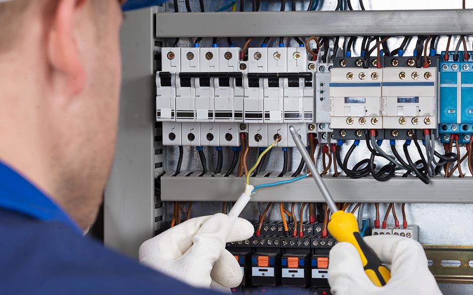 électricien de maintenance Triel-sur-Seine
